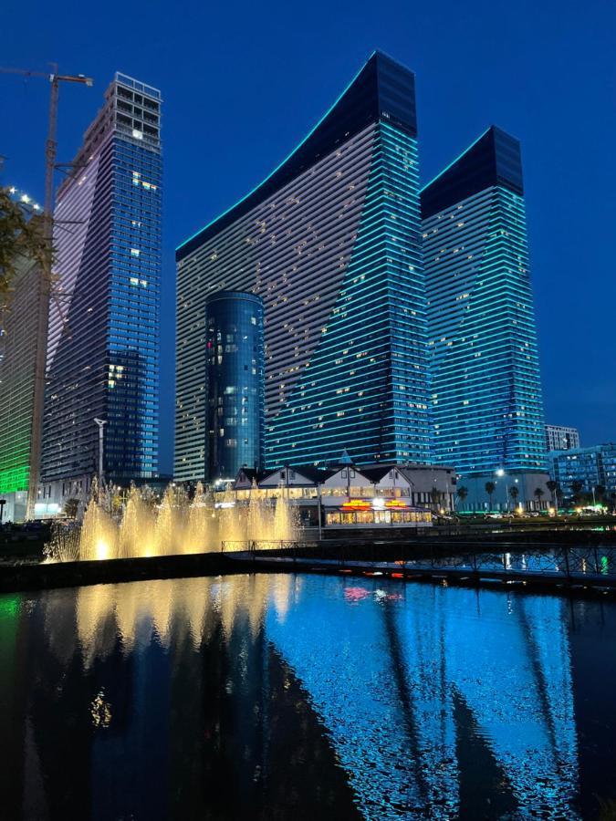 Hellobatumi公寓式酒店 外观 照片